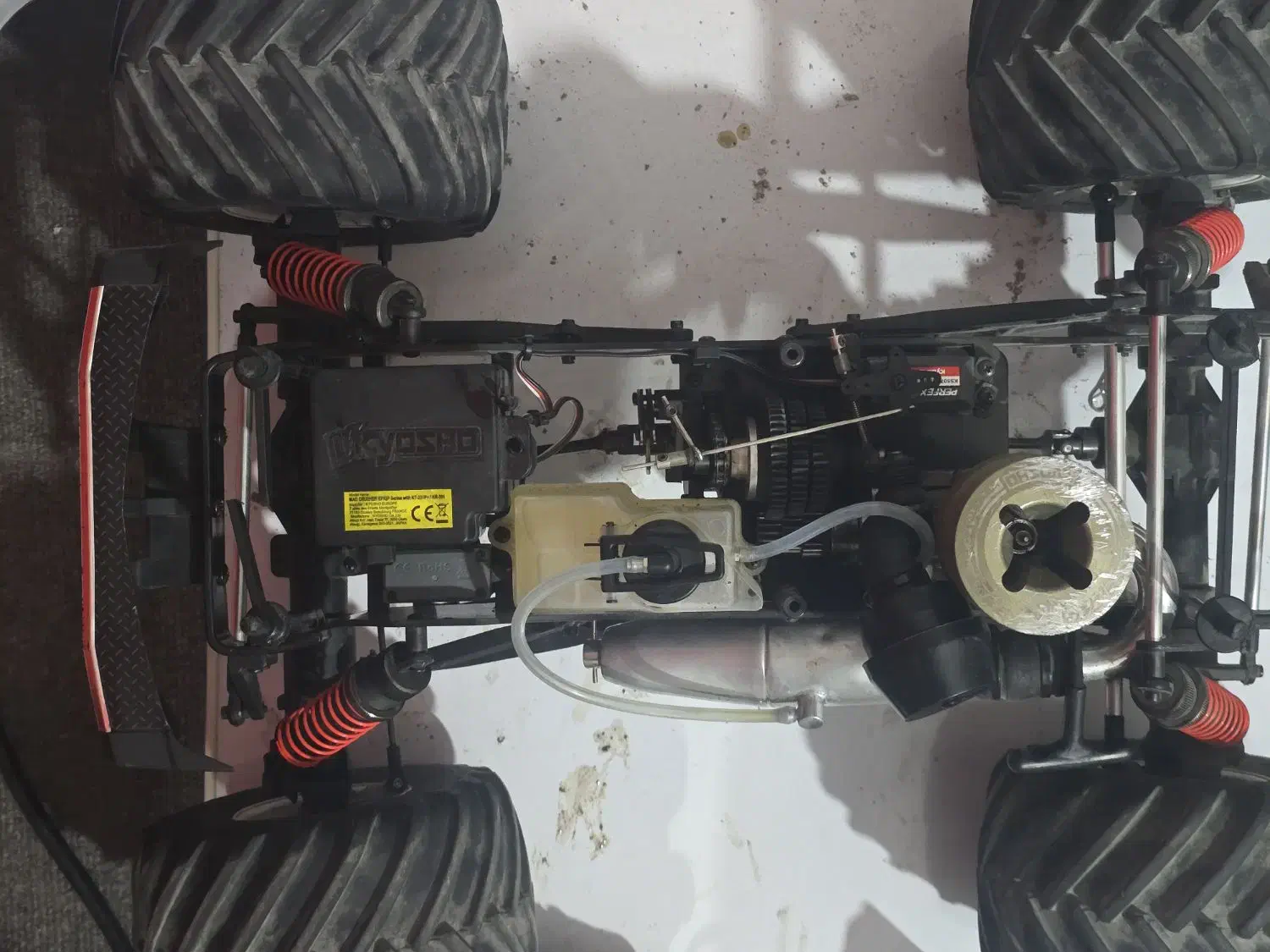 ماشین کنترلی نیترو|اسباببازی|کردکوی, |دیوار