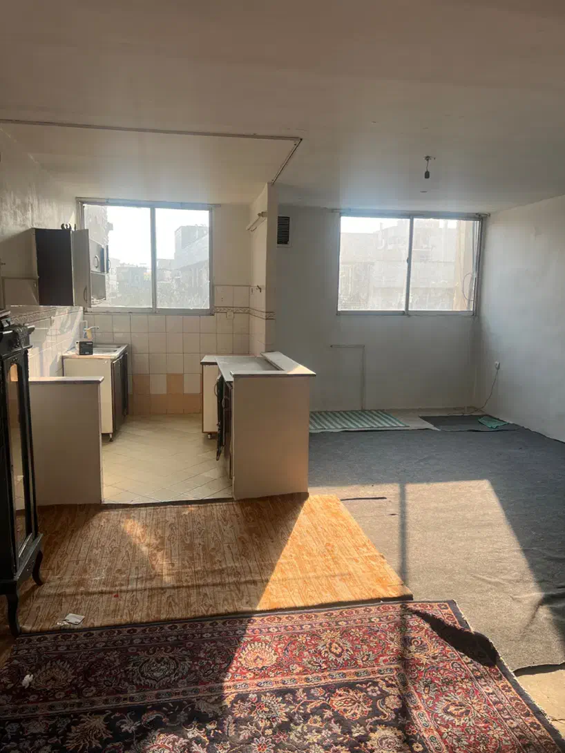 ۱۸۰ متر زیربنا ۳ طبقه ۶۰ متری بنی هاشم مستغلات