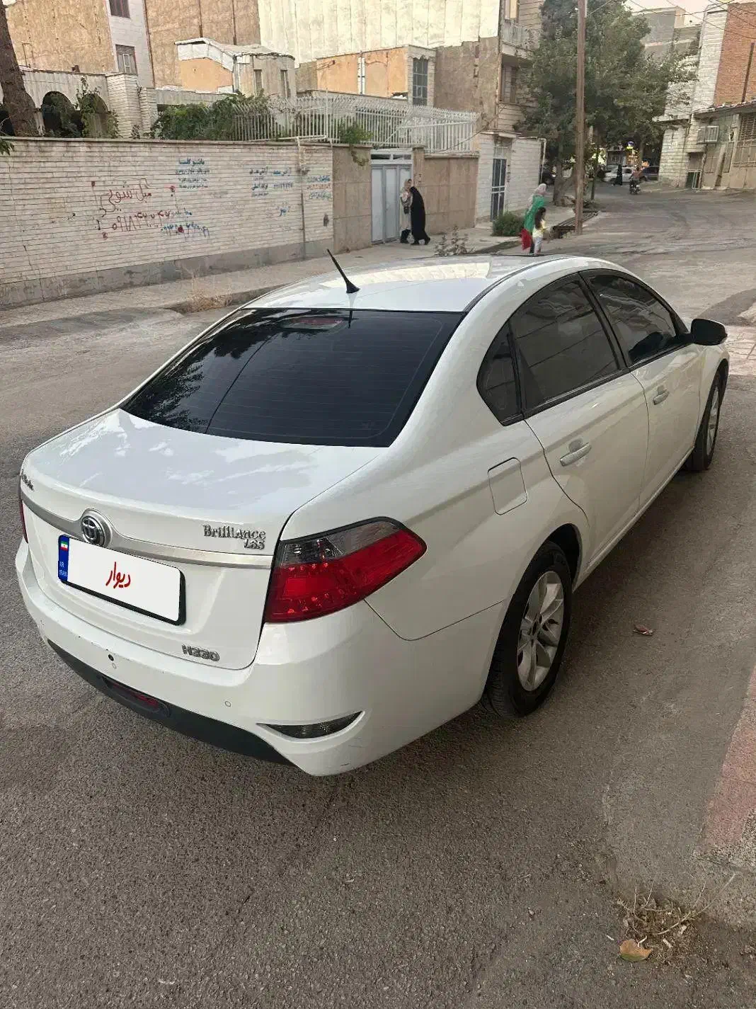 برلیانس h330 مدل 1397 ، اتوماتیک ۱۶۵۰ ، موتور بزرگ|خودرو سواری و وانت|تهران, تهرانسر مرکزی|دیوار