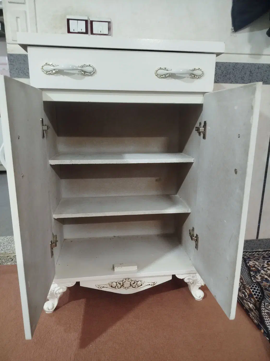 جاکفشی|جاکفشی، کمد، دراور|همدان, |دیوار