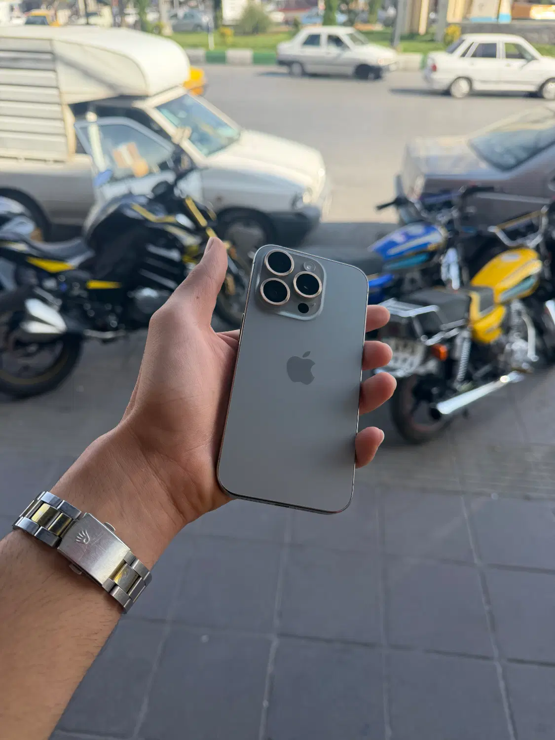 iPhone 15 pro|موبایل|اراک, |دیوار