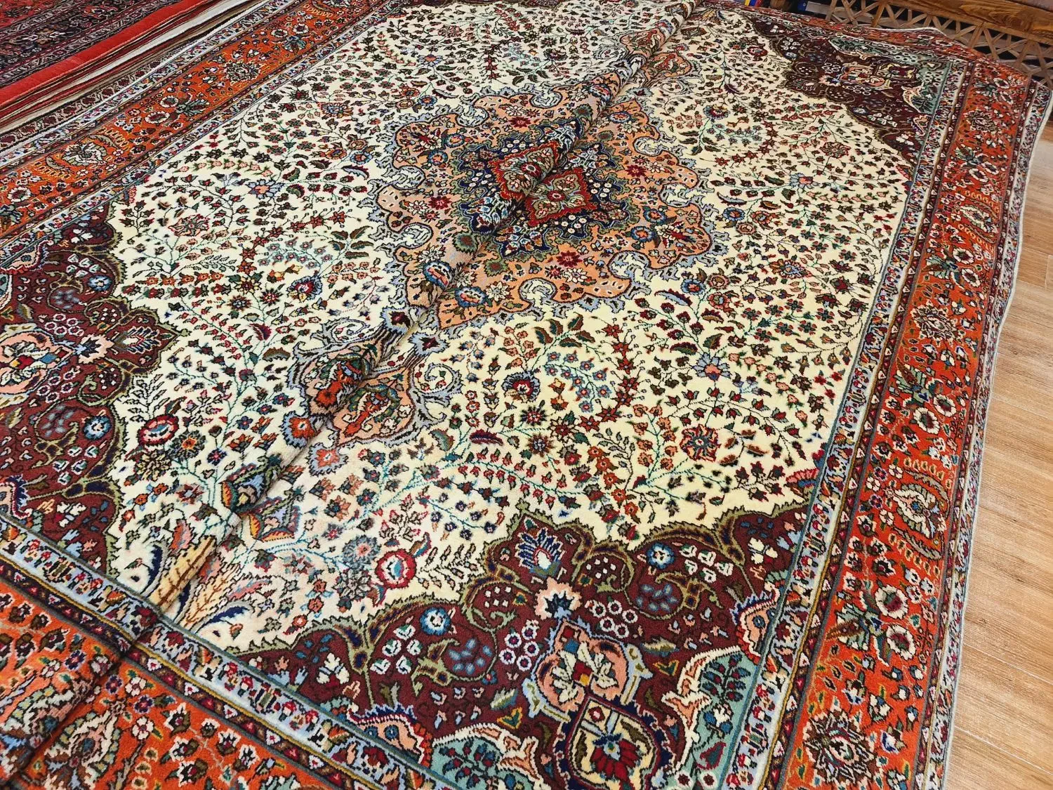 جفت قالی ۶متری دستباف کرم پیازی آذرشهر|فرش|تهران, اکباتان|دیوار