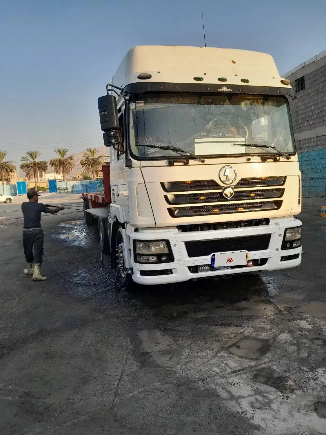 کشنده تریلی با منزل معاوضه میگرد قدیمی وپله دار نه|خودرو سنگین|جهرم, |دیوار