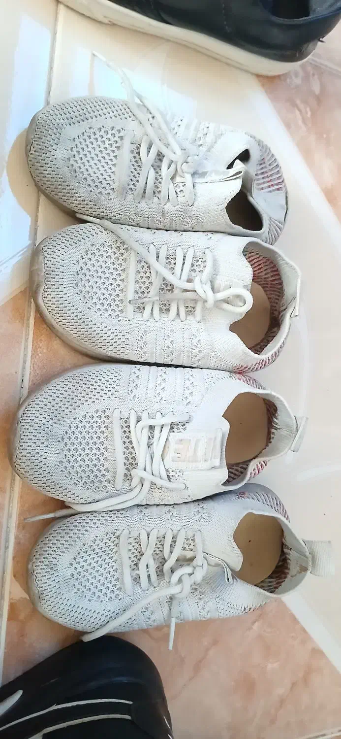 کفش بچگانه سفید|کفش و لباس بچه|کاشمر, |دیوار