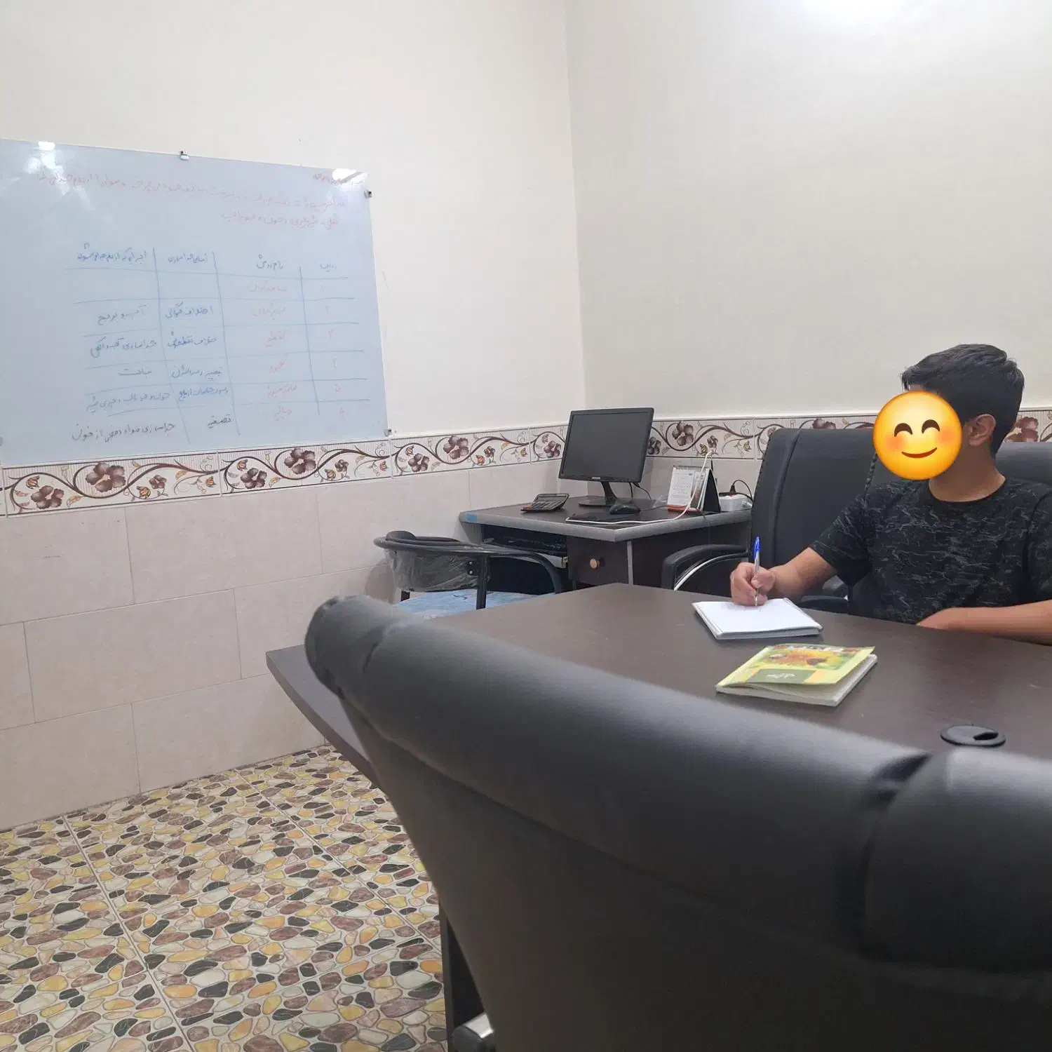 تدریس تمامی پایه هاوتمامی دروس با قیمت بسیار مناسب|خدمات آموزشی|زنجان, |دیوار