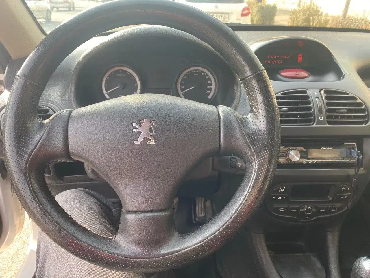 206 SD V8|خودرو سواری و وانت|قزوین, |دیوار