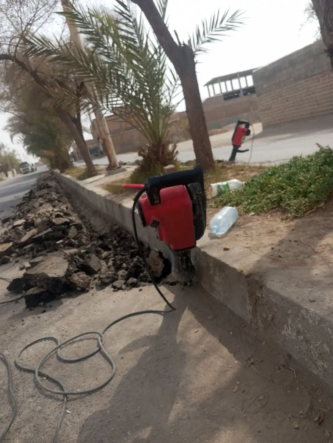 خدمات تخریب کاری با پیکور در ایرانشهر|خدمات پیشه و مهارت|ایرانشهر, |دیوار