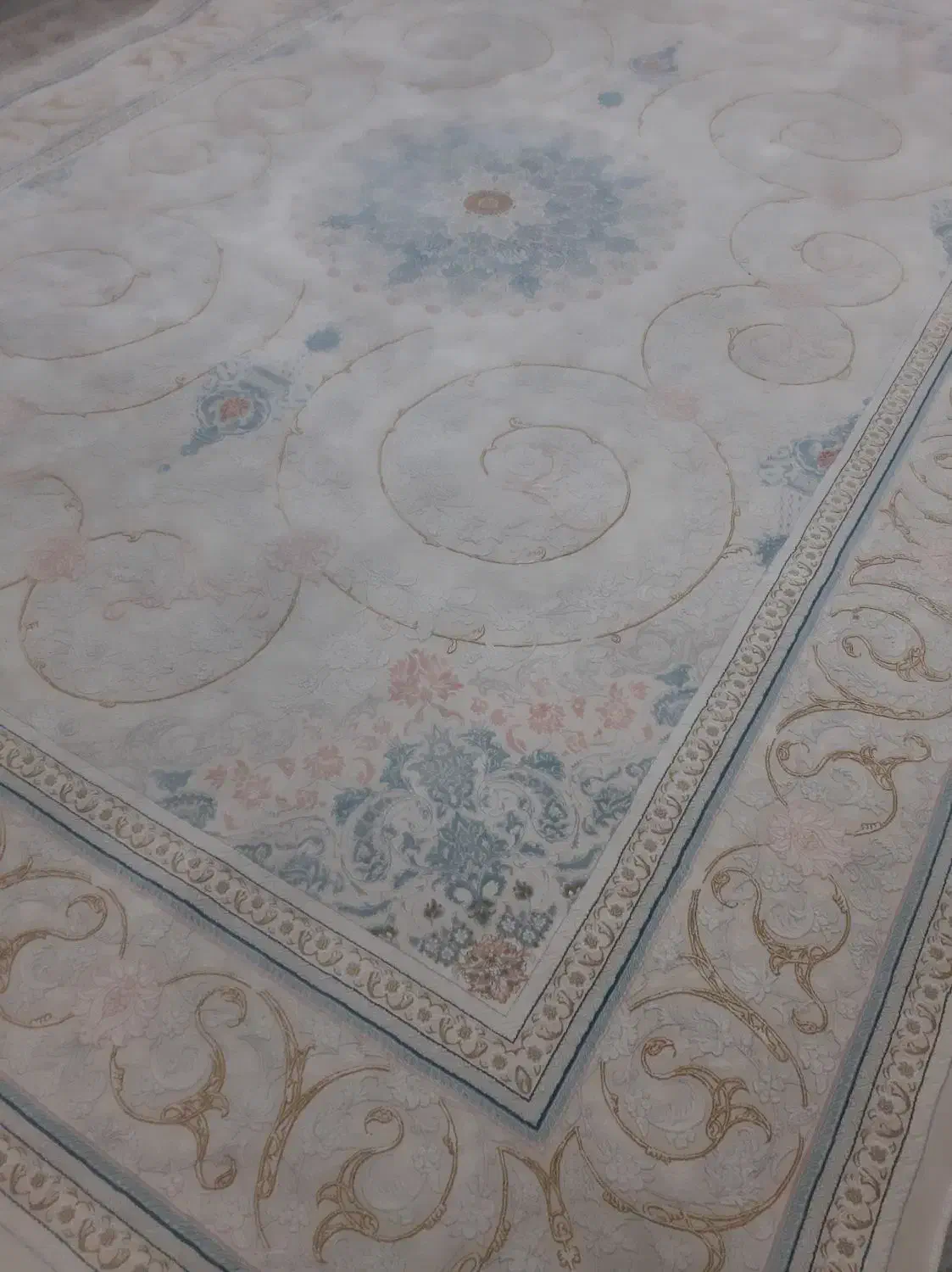 گل پیچ دوتخته فرش۹متری۱۲۰۰شانه ماهور درحد آکبند|فرش|تهران, سهروردی|دیوار