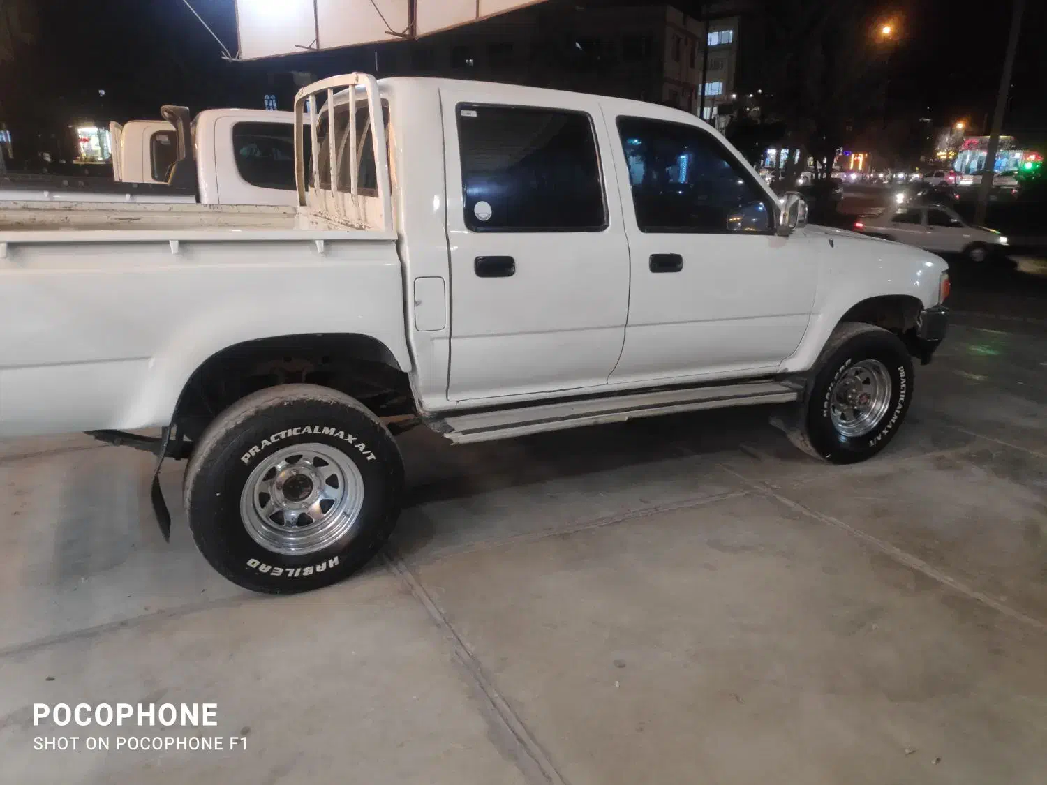 تویوتا هایلوکس دوکابین نامه اوراقی|خودرو سواری و وانت|بانه, |دیوار