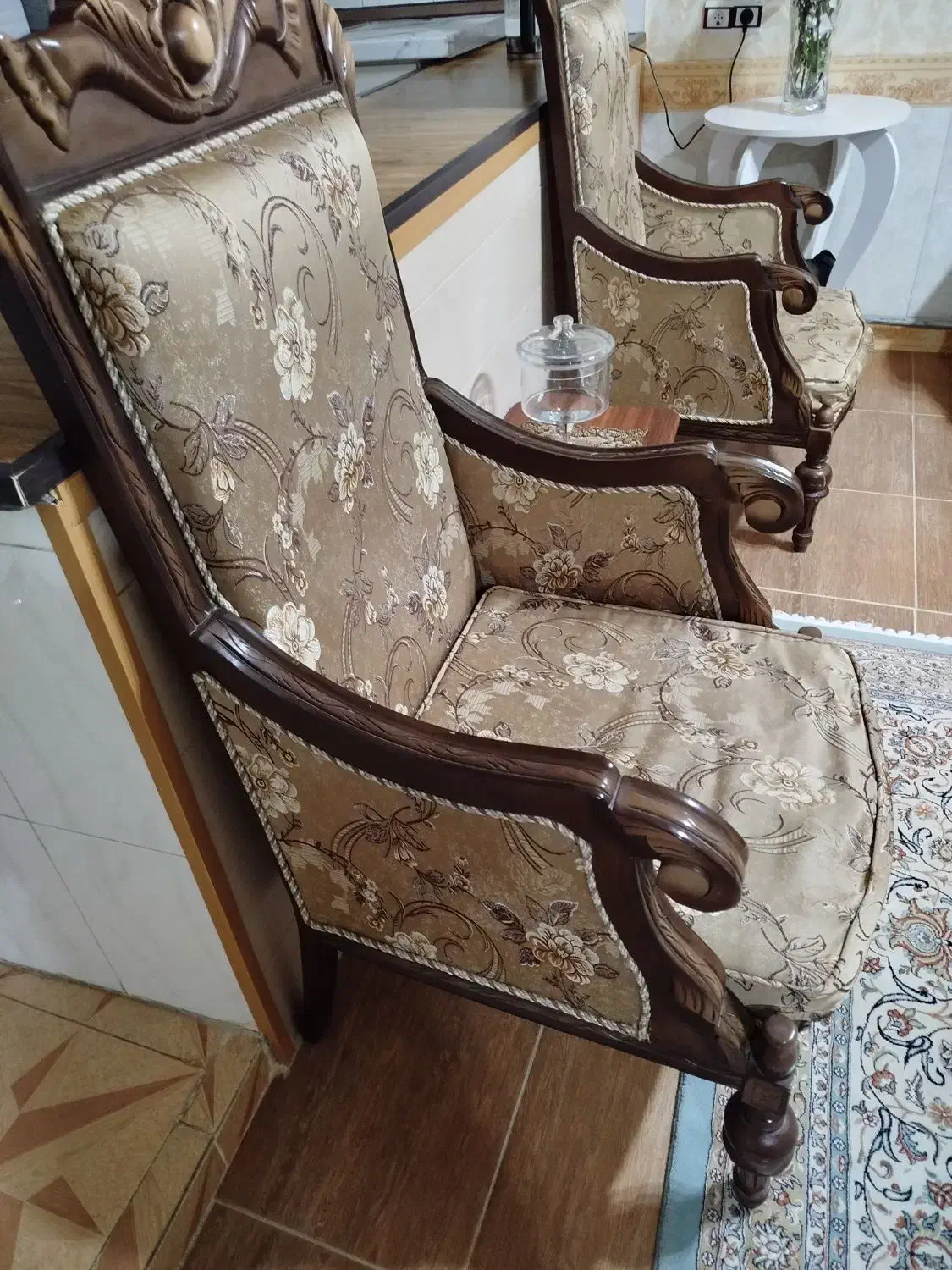 مبل ۹ نفره با میز بزرگ جلو مبلی|مبلمان خانگی و میز عسلی|شاهین دژ, |دیوار