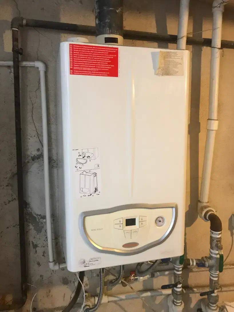 نصب وتعمیرتخصصی انواع پمپ آب ،پکیج آبگرمکن لوله کش|خدمات پیشه و مهارت|مشهد, هفت تیر (آب و برق)|دیوار