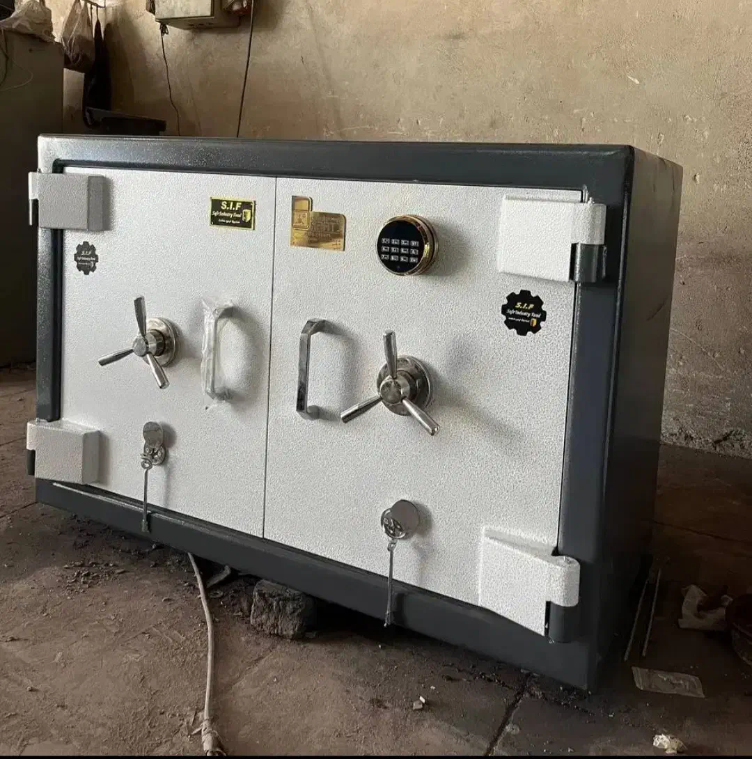 گاوصندوق زیر ویترینی با بهترین الیاژ|ابزارآلات|تهران, شهرک طالقانی|دیوار