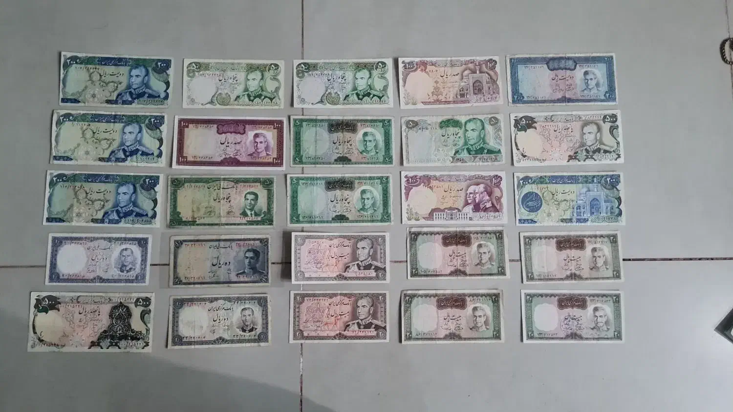 25 عدد اسکناس|کلکسیون سکه، تمبر، اسکناس|تهران, شهرک خرازی|دیوار