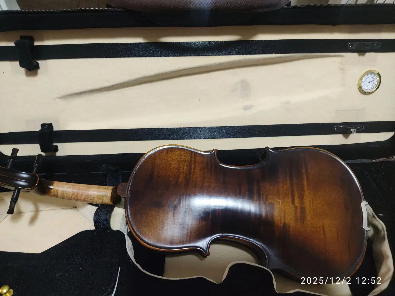 ویلن2/4|ویولن|بومهن, |دیوار