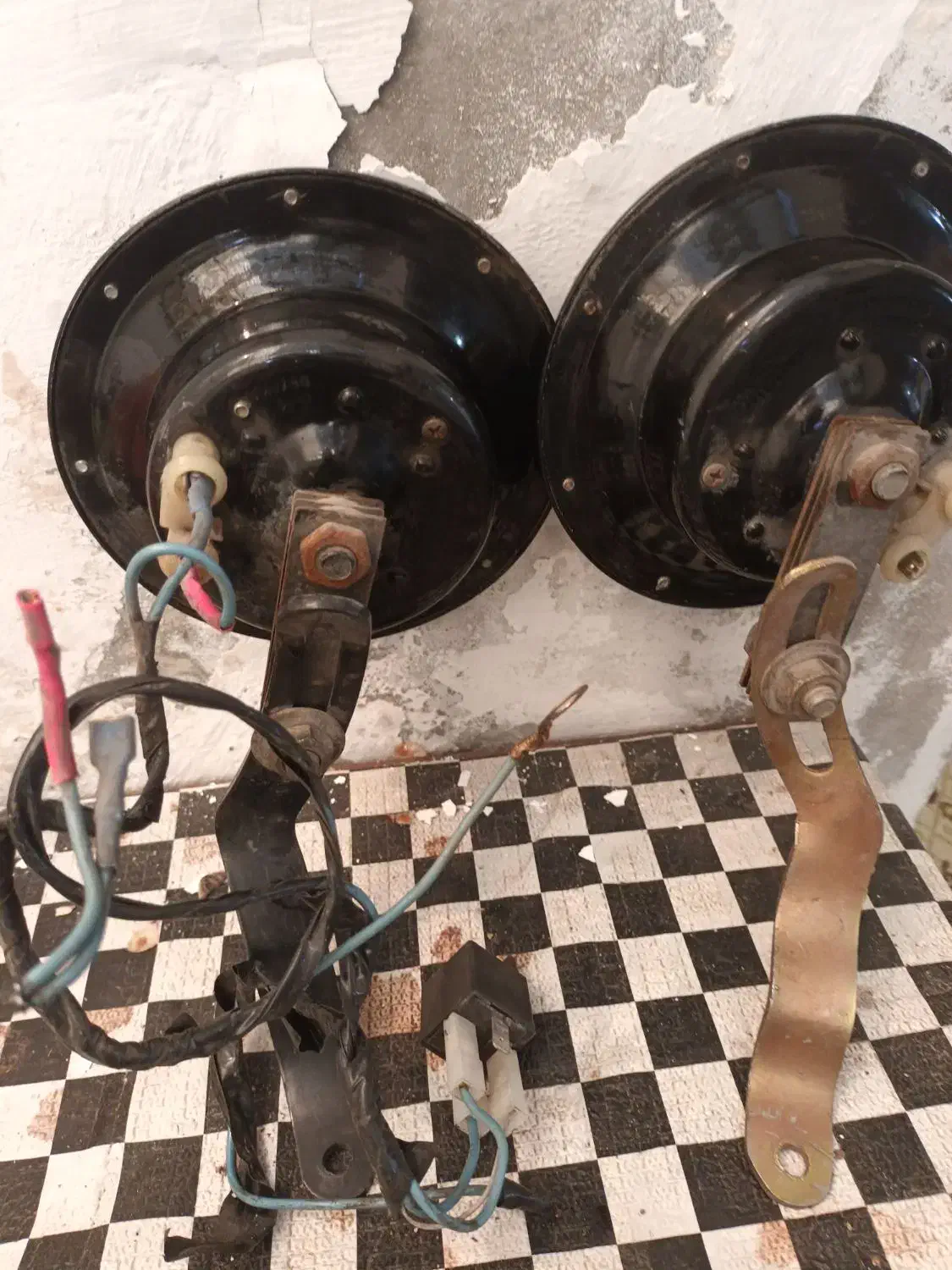 بوق ۱۱-۱۰ اصل سالم|قطعات یدکی و لوازم جانبی|لاهیجان, طالقانی|دیوار