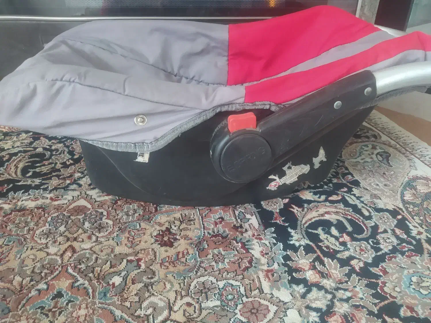 کریر سالم هستش|کالسکه و لوازم جانبی|نیشابور, ناسیونال|دیوار