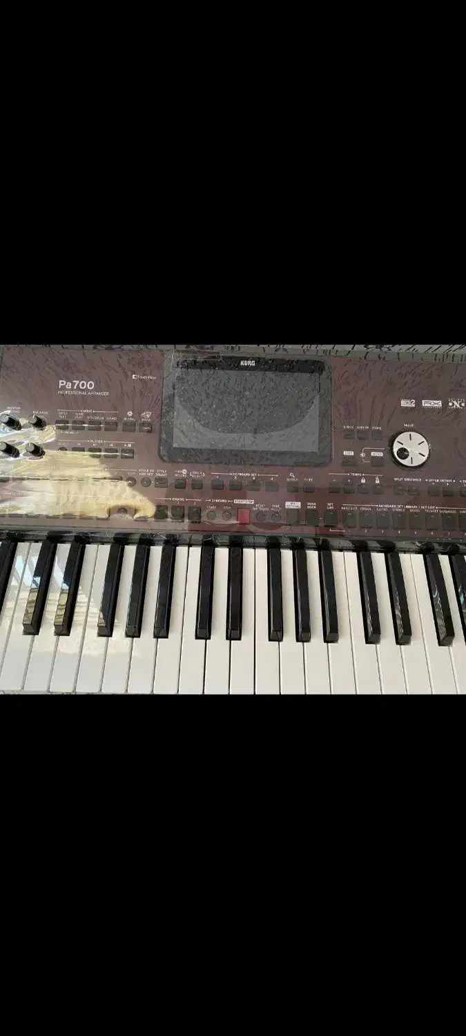 فروش pa700 با کارت sd نونو|پیانو، کیبورد، آکاردئون|شیراز, سینما سعدی|دیوار