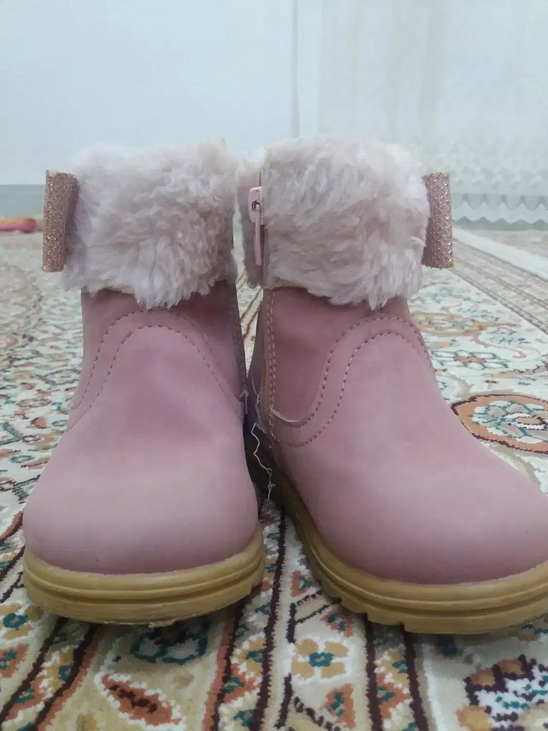 نیم بوت|کیف، کفش، کمربند|یاسوج, |دیوار