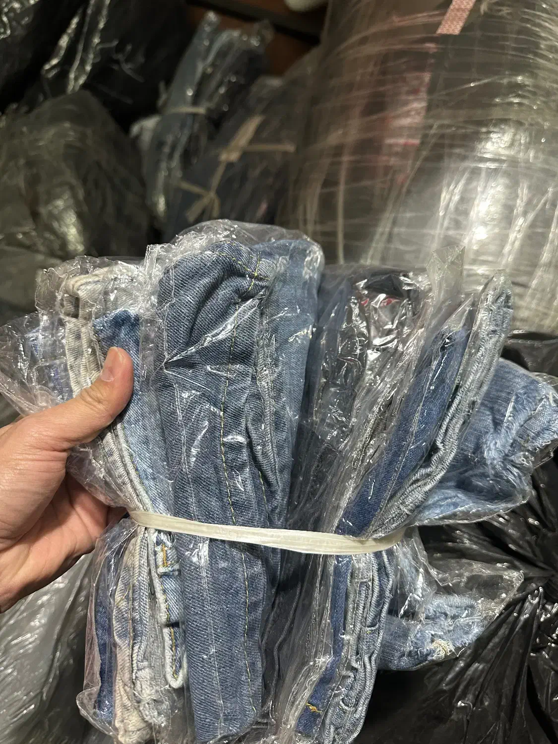 شلوارک جین میکس|لباس|شیراز, سینما سعدی|دیوار