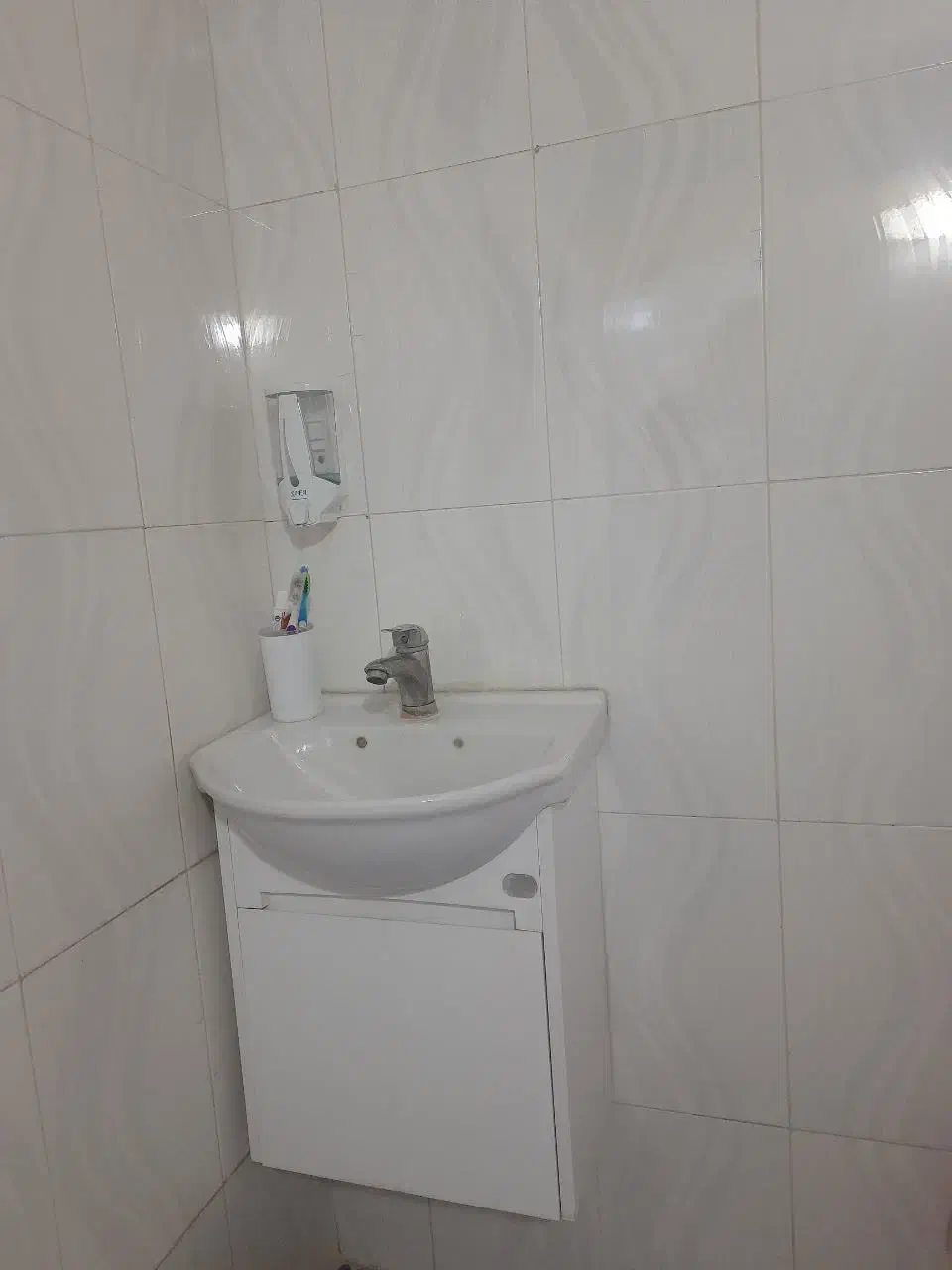 روشویی همراه شیر|لوازم سرویس بهداشتی|کاشان, راوند|دیوار