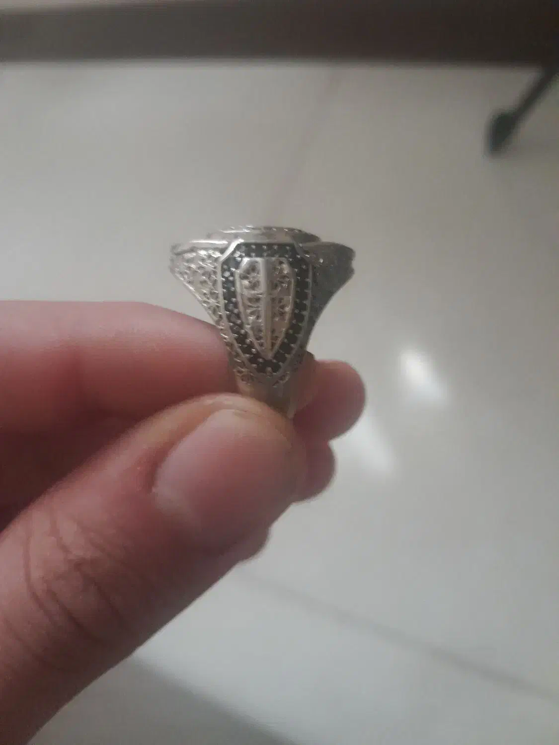 انگشتر استیل|بدلیجات|فردیس, نگارستان|دیوار