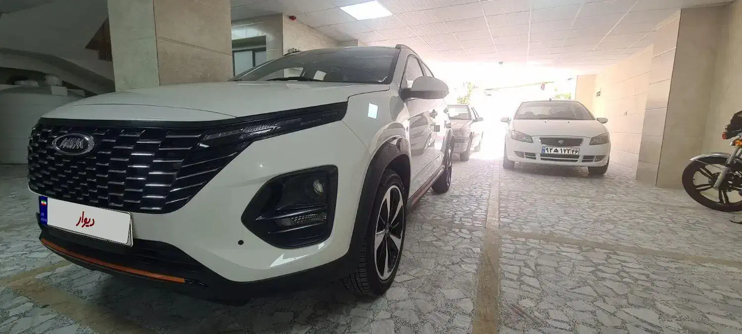 x33 مدل ۱۴۰۳ سفید|خودرو سواری و وانت|رشت, دباغیان|دیوار