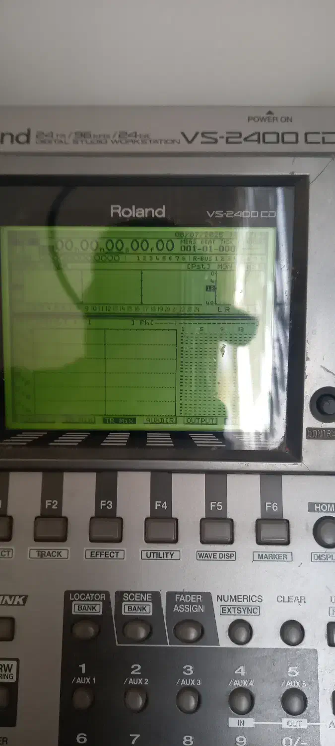 میکسر صدای دیجیتال رولند|آلات موسیقی|شهرضا, |دیوار
