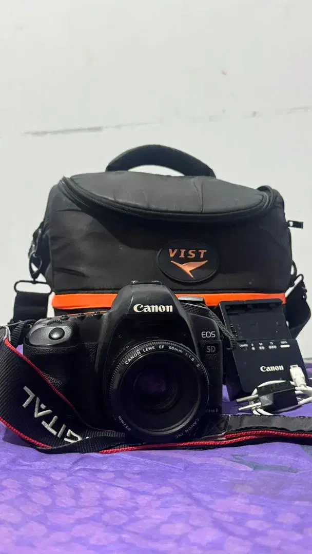 دوربین عکاسی|دوربین عکاسی و فیلم‌برداری|شیراز, احمدی جنوبی|دیوار