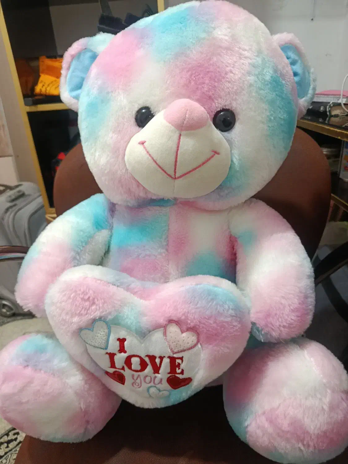 خرس درحد نو|اسباببازی|دماوند, گیلاوند|دیوار