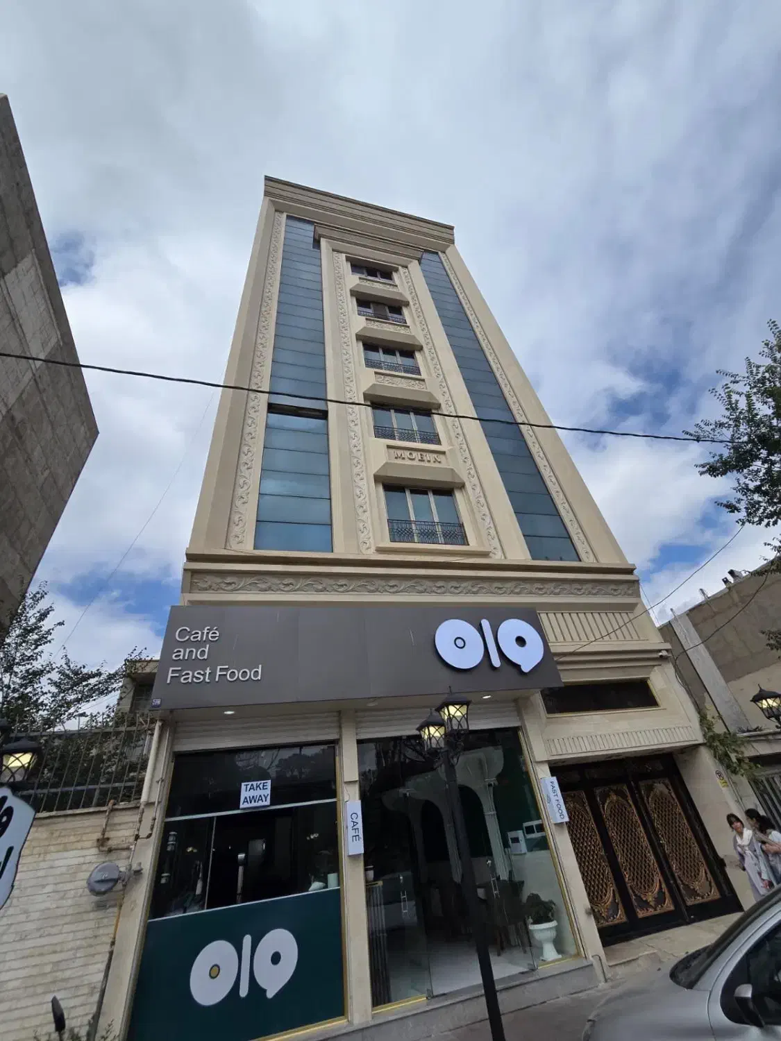 استخدام کمک آشپز کافه وان|استخدام خدمات فروشگاه و رستوران|اردبیل, |دیوار