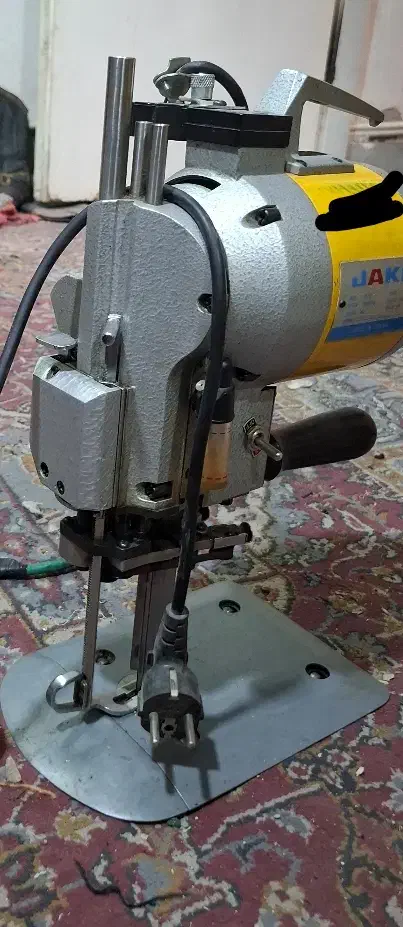 قیچی برقی Jaki|لوازم خیاطی و بافتنی|قم, باغ شریفی|دیوار