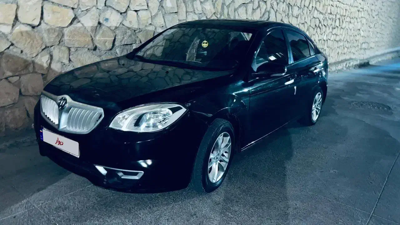برلیانس اتومات 330h مدل۱۳۹۴|خودرو سواری و وانت|شیراز, شهرک گلستان|دیوار