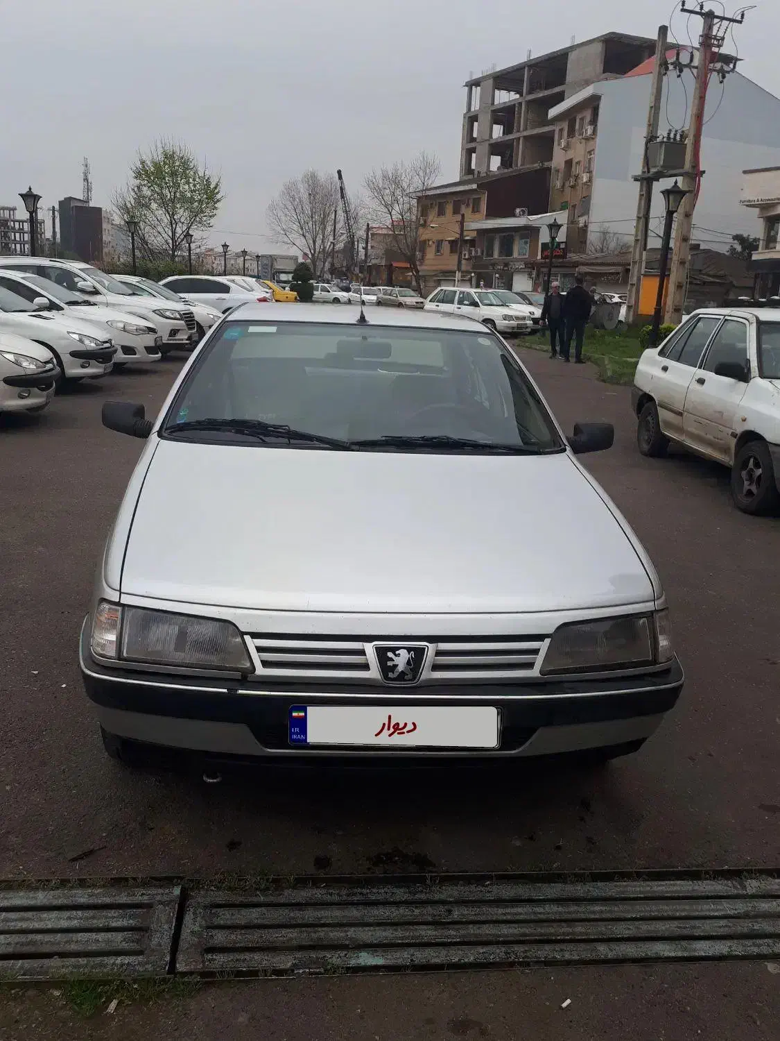 پژو ۴۰۵ جی ال ایکس تک سوز مدل ۸۵|خودرو سواری و وانت|رشت, بلوار گیلان|دیوار