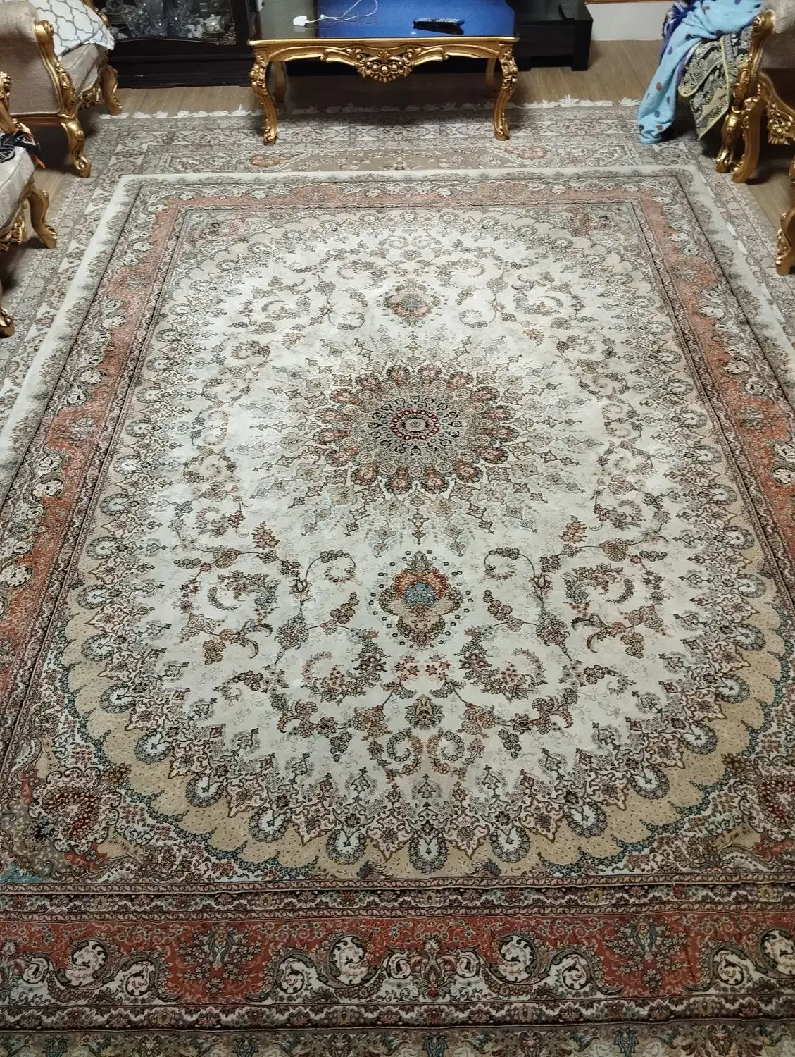 جفت ۹ متری فرش ماشینی ۷۰۰شانه ۱۰۰٪ آکرلیک|فرش|اصفهان, طامه|دیوار