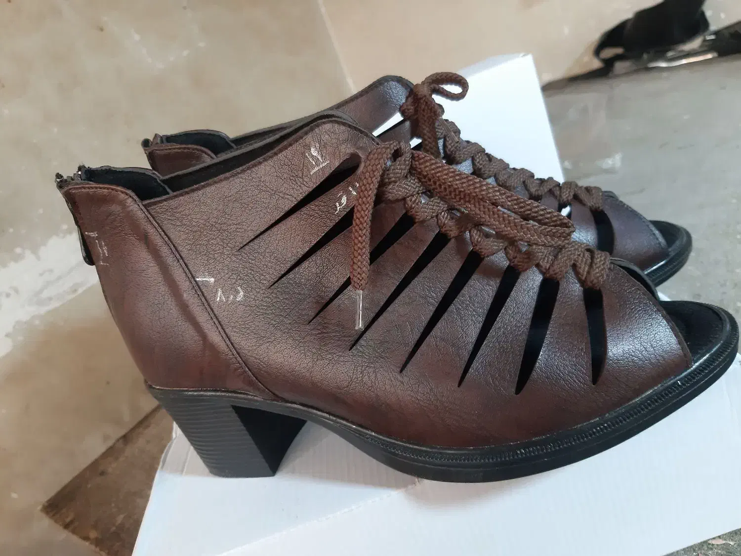 کفش زنانه|کیف، کفش، کمربند|تبریز, |دیوار