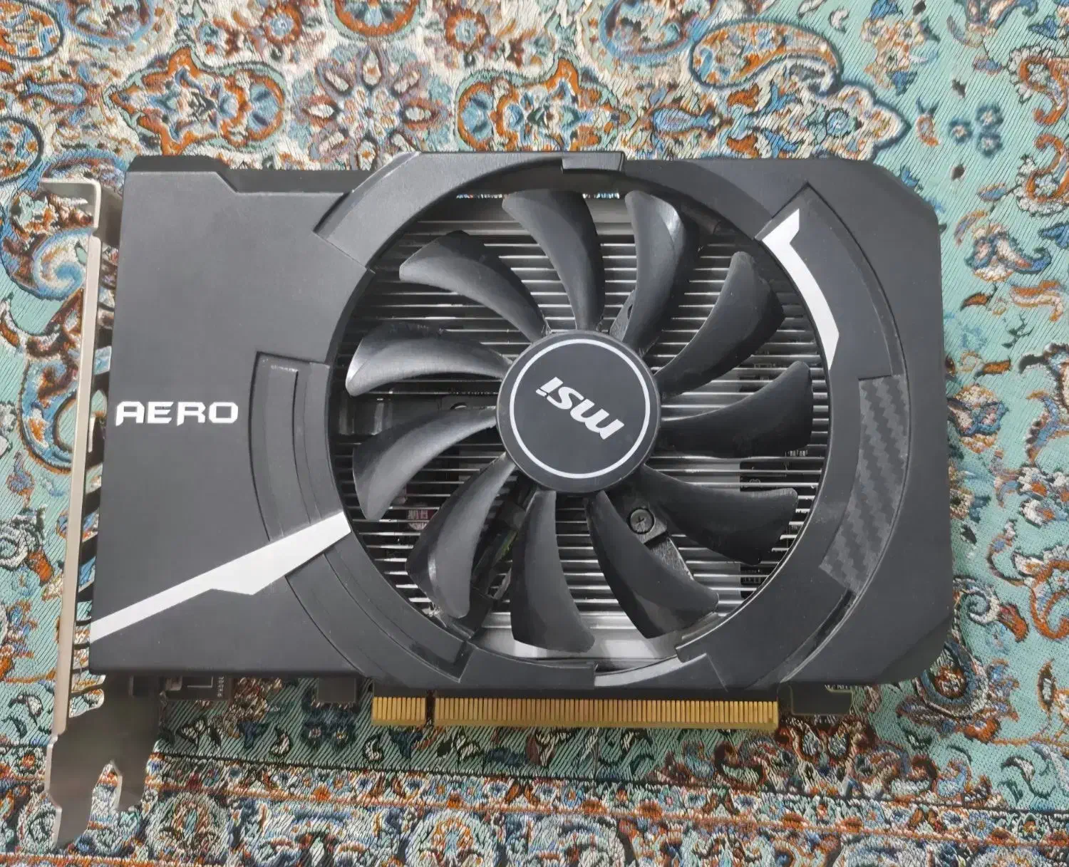 rx560 4G آر ایکس ۵۶۰ کارت گرافیگ|قطعات و لوازم جانبی رایانه|همدان, |دیوار