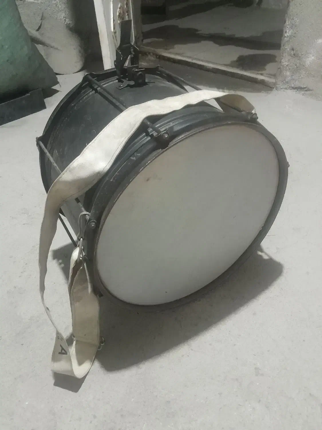 دوقول|درام و پرکاشن|بهارستان, |دیوار