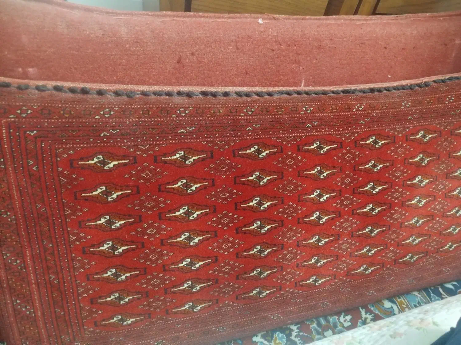 پشتی دستبافت|پشتی|مشهد, شهرک رازی (شهرک غرب)|دیوار