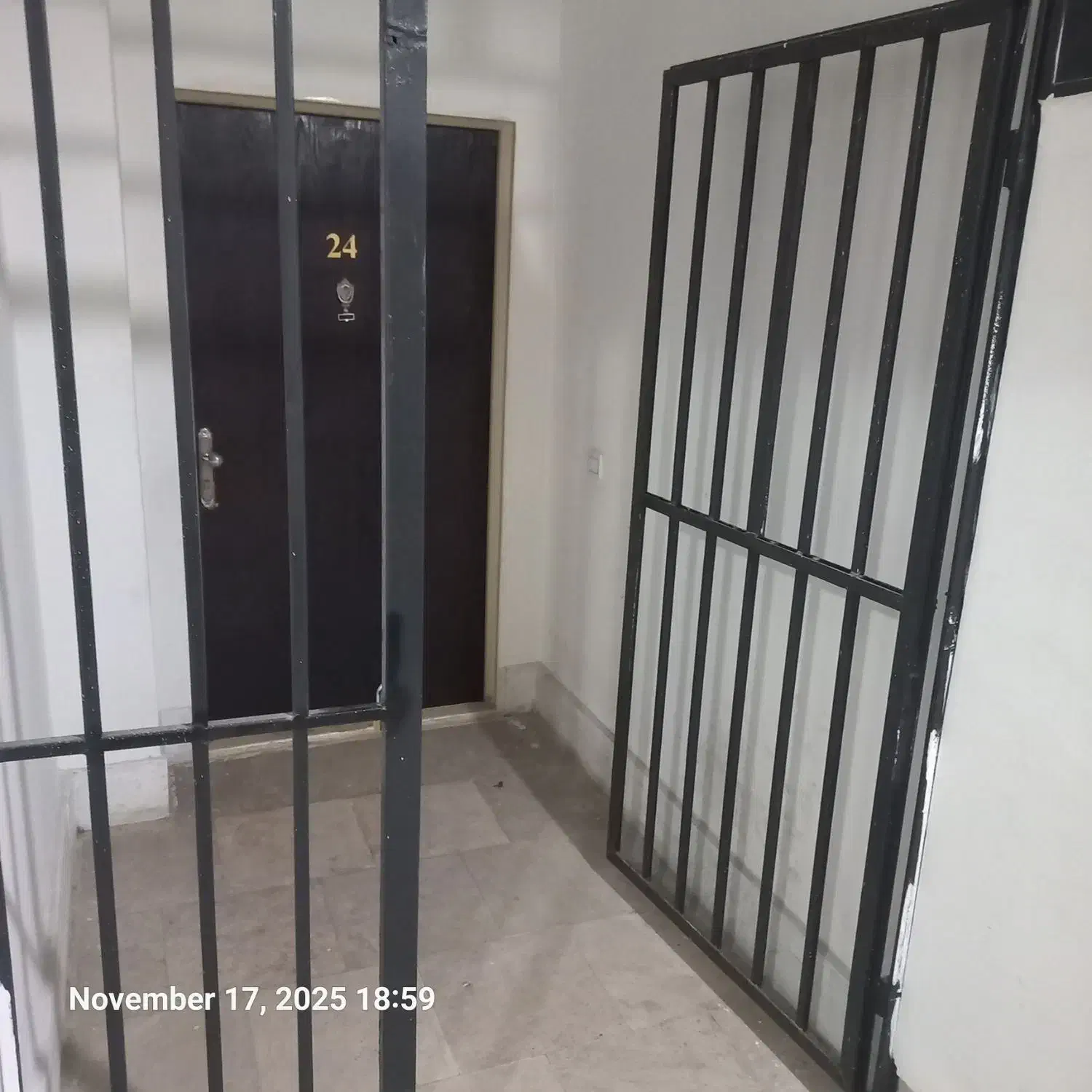 واحد ۸۱متری|فروش آپارتمان|مهاجران, |دیوار