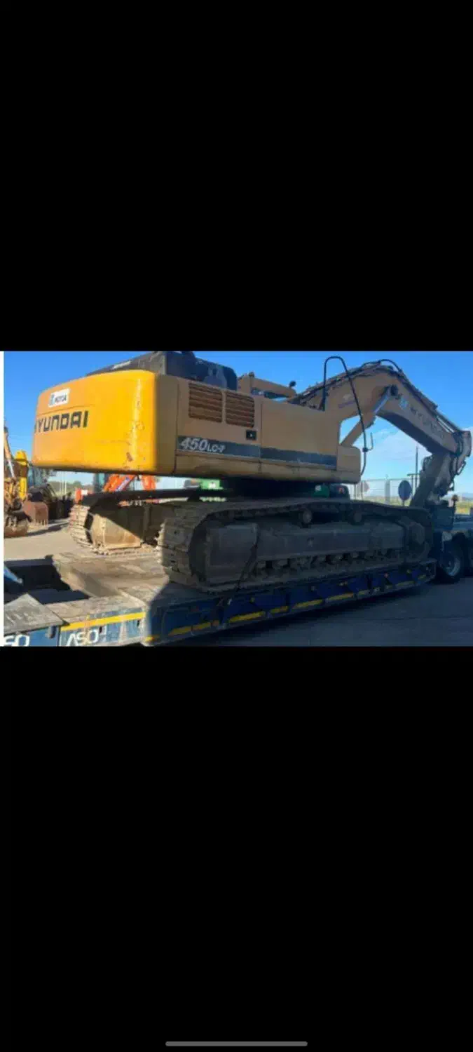 بیل میکانیکی هیوندای ۴۵۰|خودرو سنگین|شیراز, وزیرآباد|دیوار