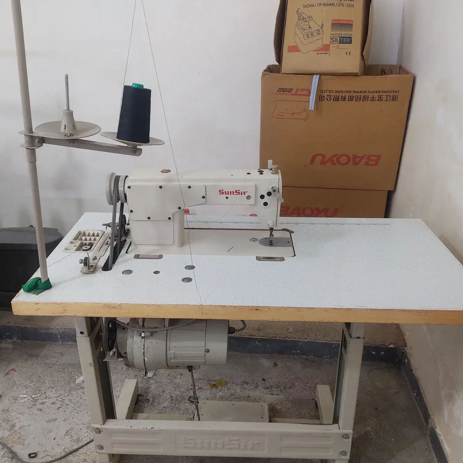 چرخ خیاطی سن سیر|چرخ خیاطی و ریسندگی|شازند, |دیوار