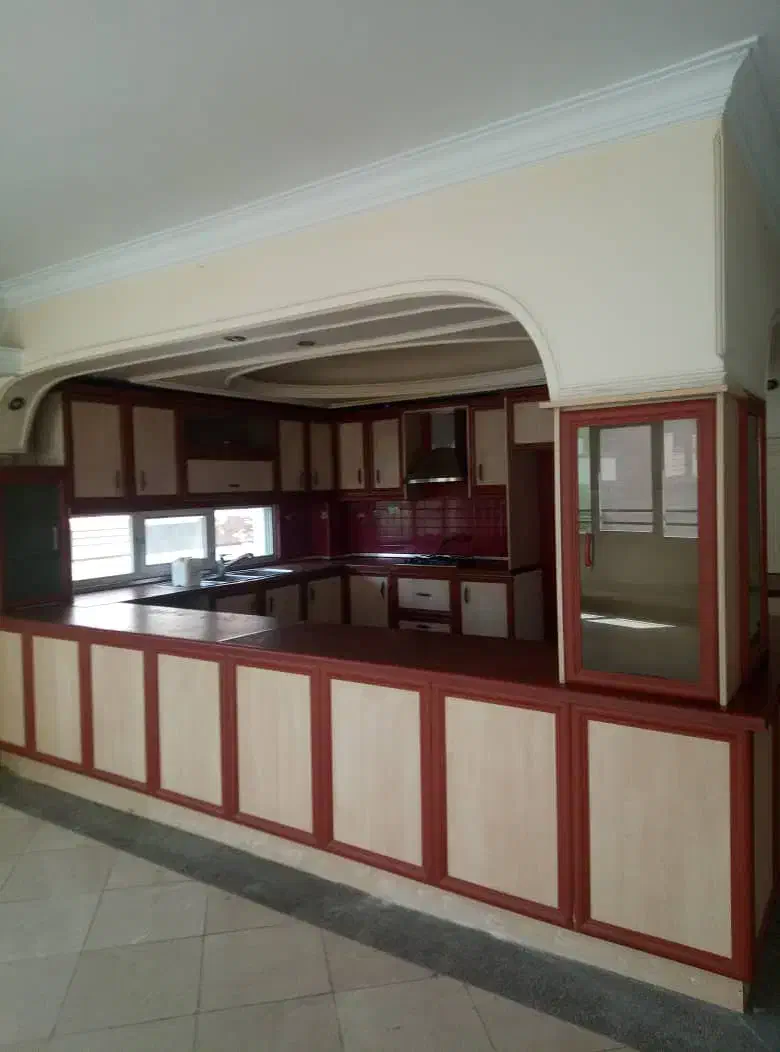 اجاره آپارتمان ۱۴۰متربازسازی شده ۳خواب کیکاووس