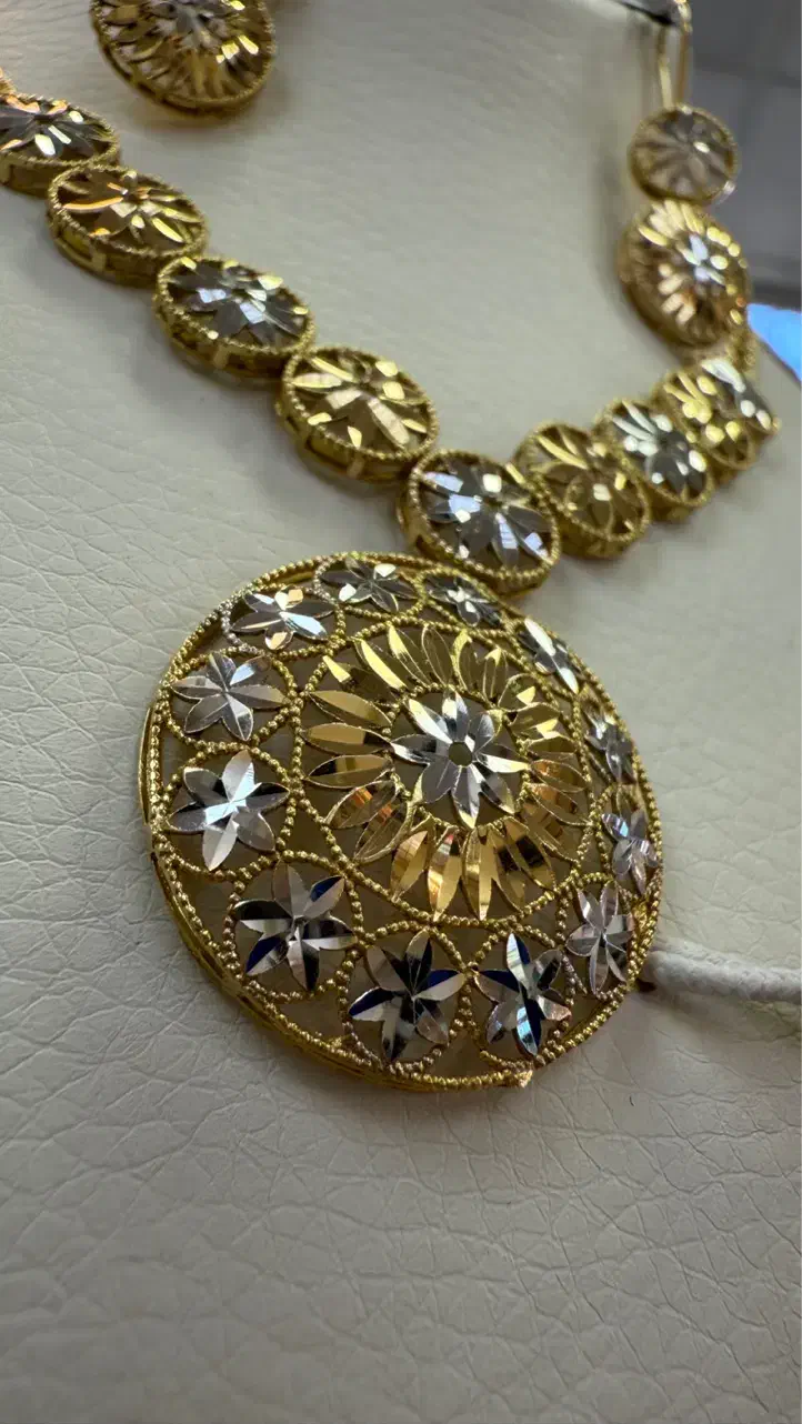 سرویس طلا فقط ۴در ۱۰۰|جواهرات|رشت, بازار|دیوار