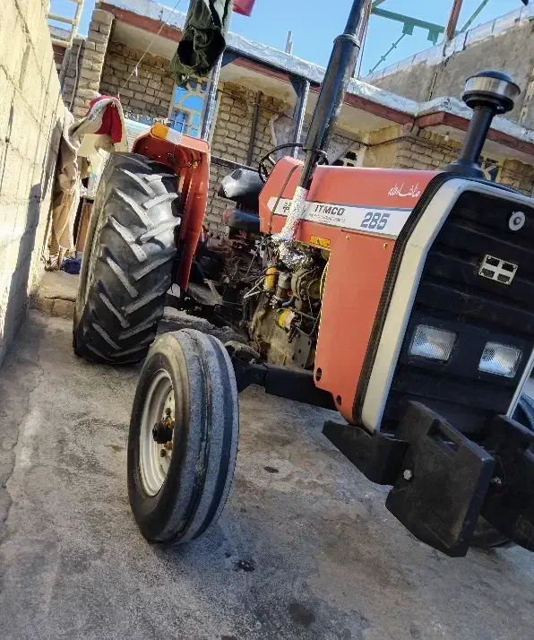 تراکتور ۸۶ فرگوسن|خودرو سنگین|کوهدشت, |دیوار