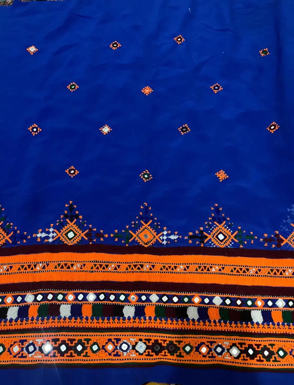 لباس دست دوز نیمه اماده|لباس|چابهار, |دیوار