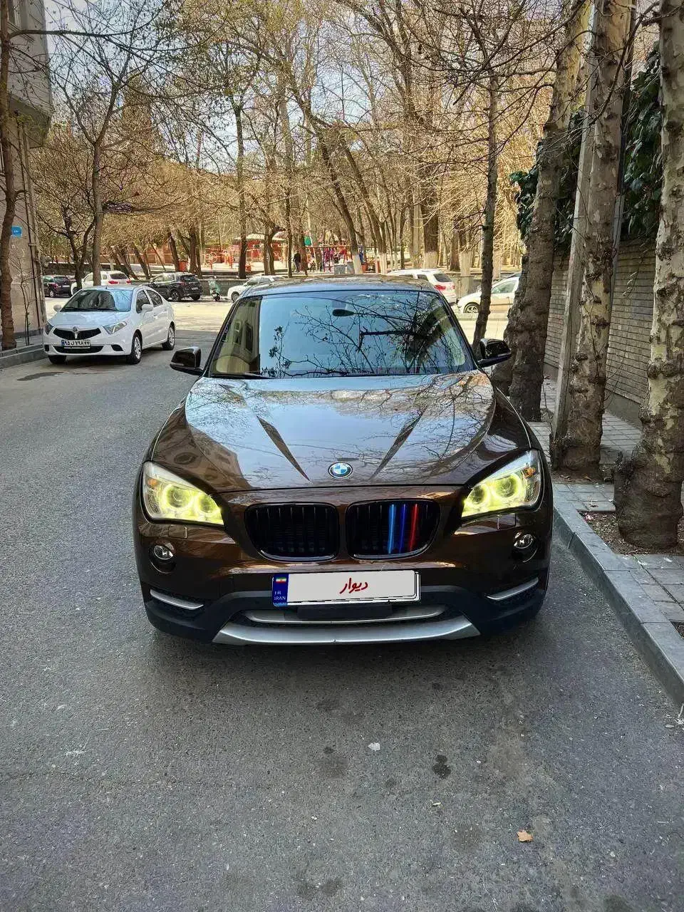 BMW X1 قهوه ایی|خودرو سواری و وانت|تهران, جنت‌آباد مرکزی|دیوار