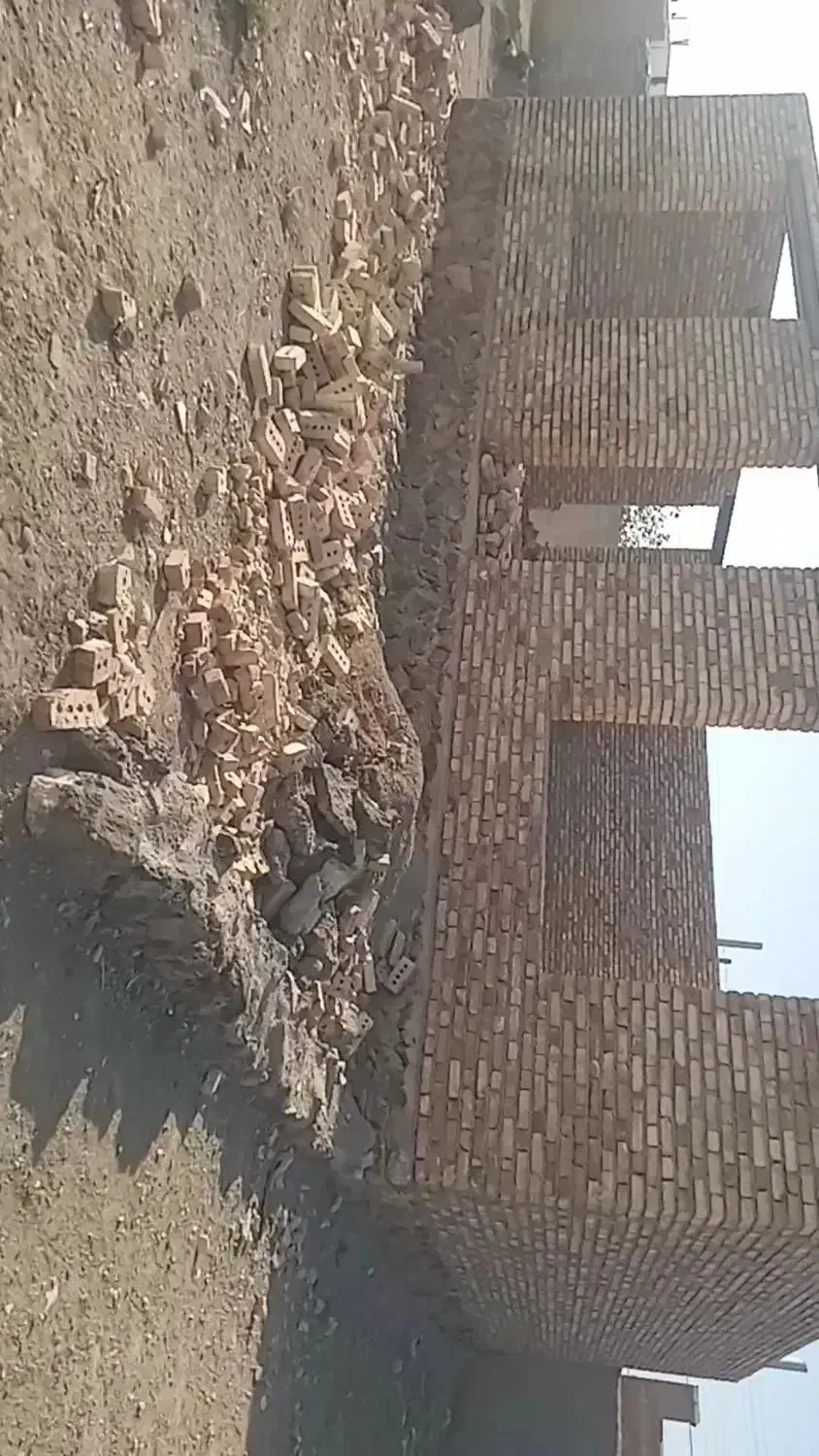 فروش زمین و سازه نیمه کاره در شهر میلاد|فروش خانه و ویلا|پلدشت, |دیوار