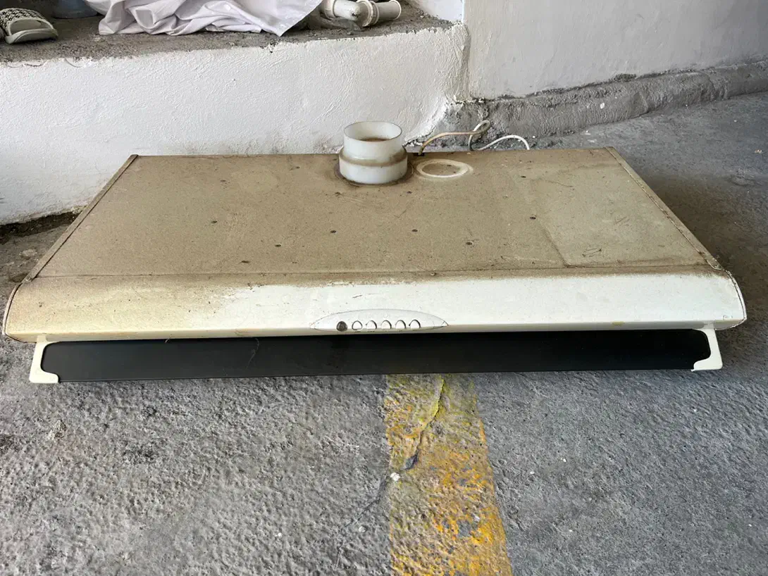 هود|هود|چالوس, |دیوار