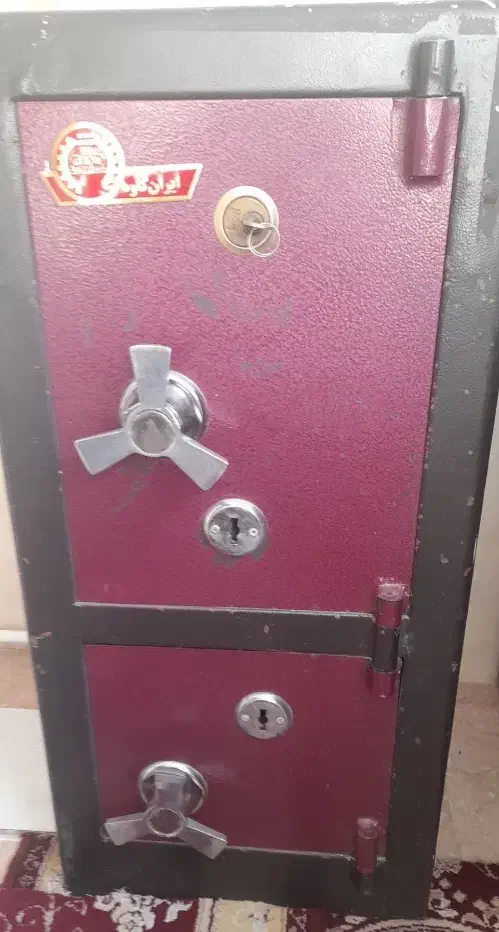 گاوصندوق سالم|ابزارآلات|قرچک, مهدیه|دیوار