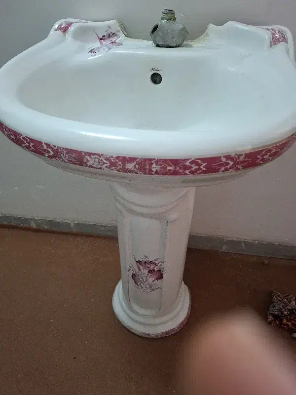 روشویی|لوازم سرویس بهداشتی|فسا, |دیوار